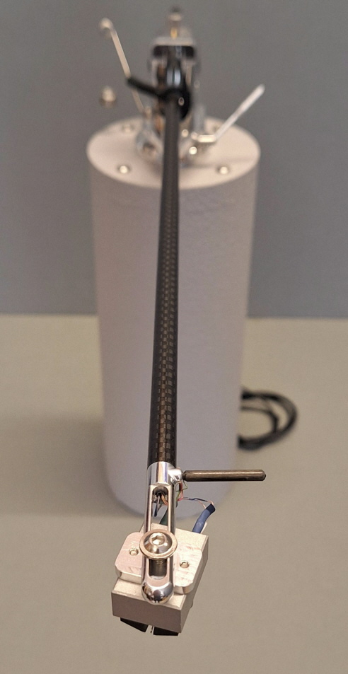 BJA Turntables � 14" Carbon-Aluminum Tonearm